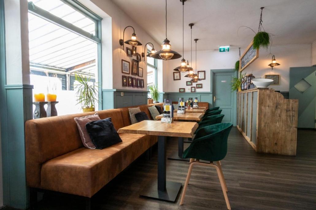 De Watersport Heeg Hotel Eksteriør billede